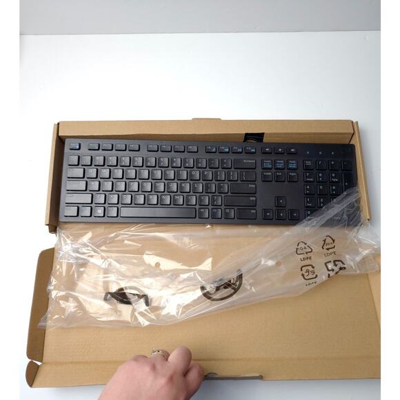 Dell 580-ADMT KB216 Wired Keyboard - Black - NEW in opened box - Picture 1 of 5